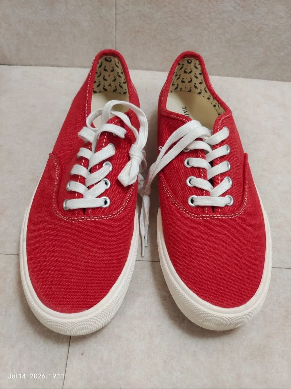 NWOB Tailorbyrd Coral Canvas Low-Top Sneakers men’s Size 8.5